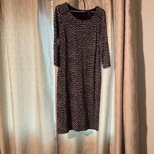 Brand is Olsen Europe, size S-M 8, good condition, smoke free and pet free